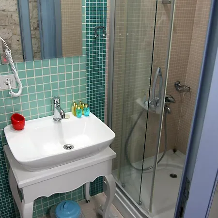 Yalicapkini Alaçatı