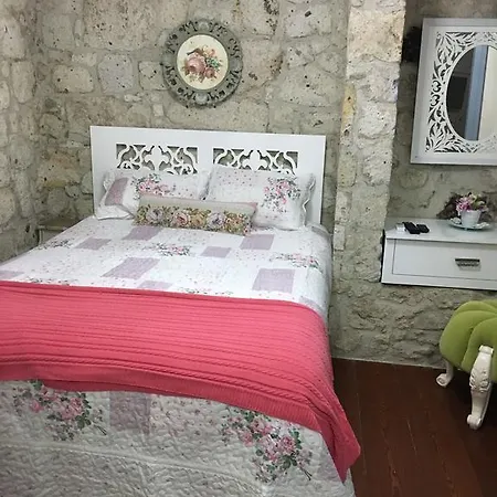 Yalicapkini